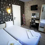 Aparthotel Apart Hotel Central *