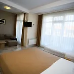 Apart Hotel Central Momchilgrad