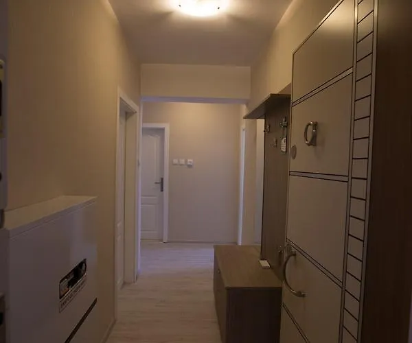 Apart Hotel Central *