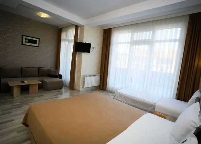 Apart Hotel Central Momchilgrad